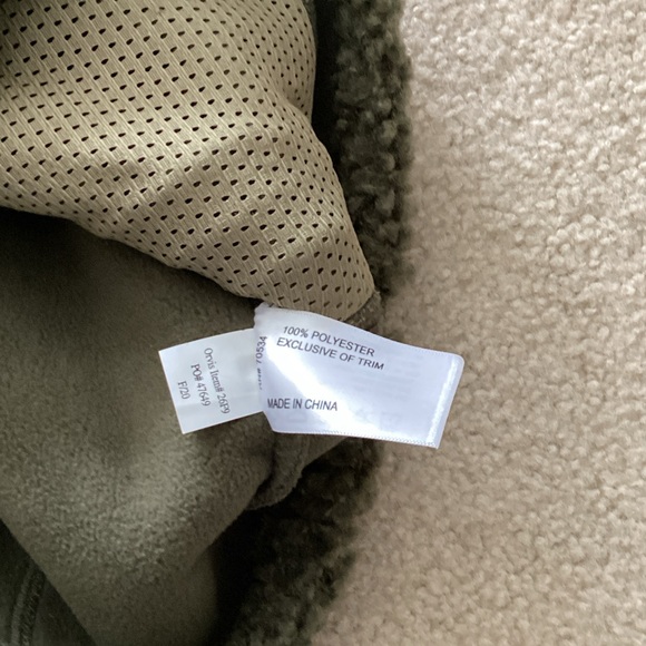 Orvis Forest Green Fleece Vest - Picture 4 of 7